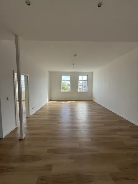 3-Zimmer-Dachgeschosswohnung — photo 1